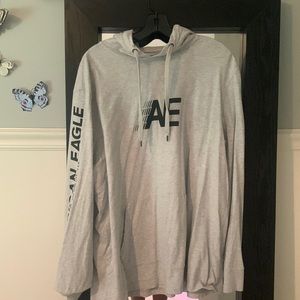 American Eagle pull over